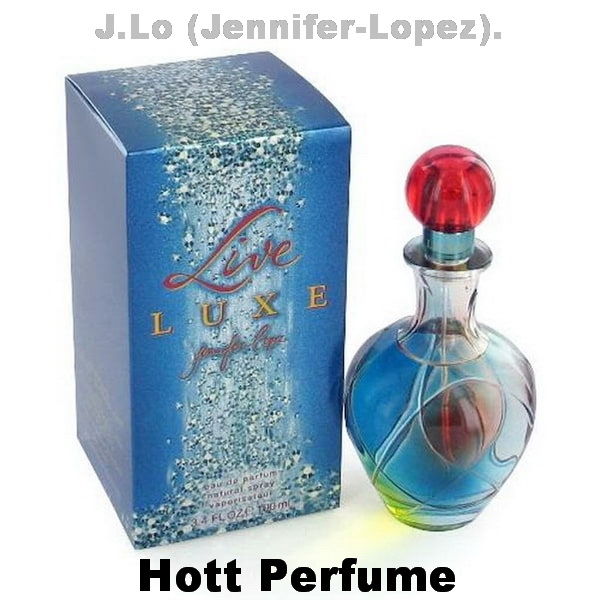 Lure your lover with sensuous perfume.